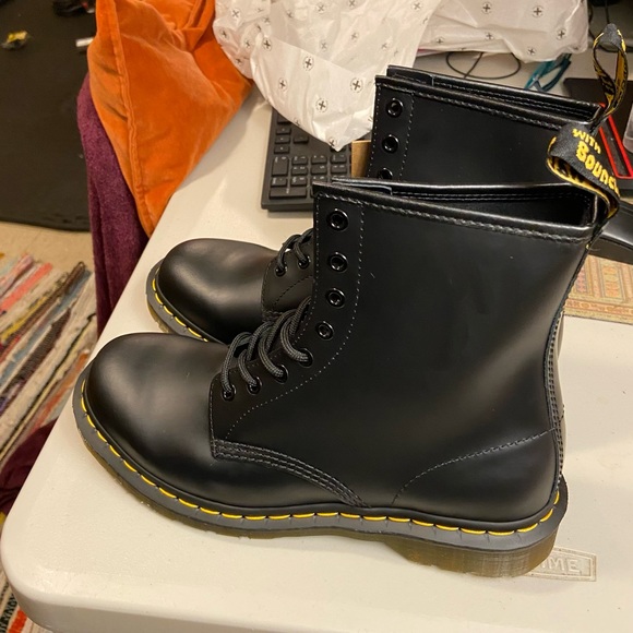 1460 Dr. Air Wair Martens - Picture 2 of 6